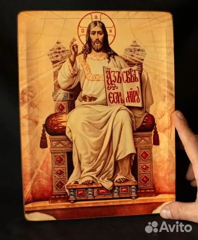 Авторская икона "Вседержитель на троне" — красивый подарок