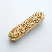 Флешка «Розы» из дерева — сувенир — красивый подарок — фотография 2