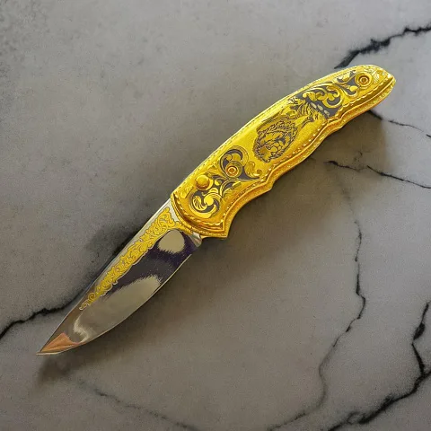 Складной нож «Лев» из Златоуста — красивый подарок