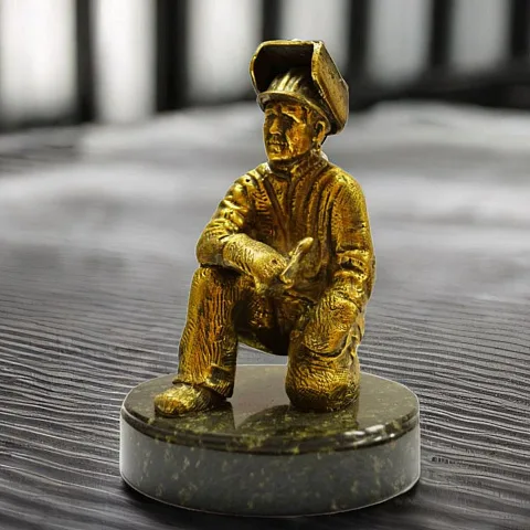 Подарочная статуэтка «Сварщик» из металла