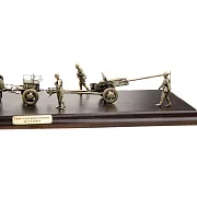 Диорама «Советская дивизионная артиллерия» из бронзы и ясеня, 1:35 — оригинальный подарок — фотография 7